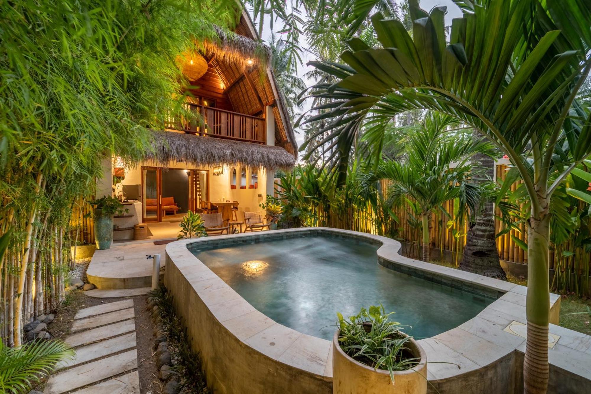La Villa Loca Gili Air Exterior photo