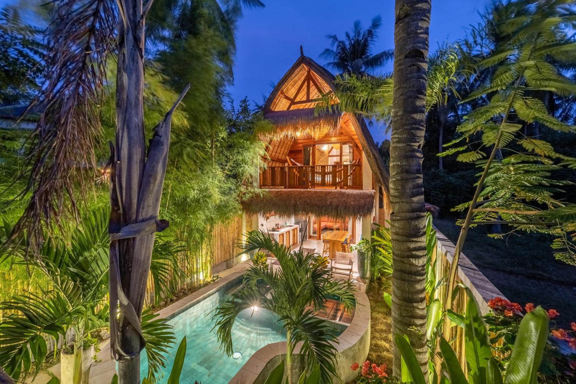 La Villa Loca Gili Air Exterior photo